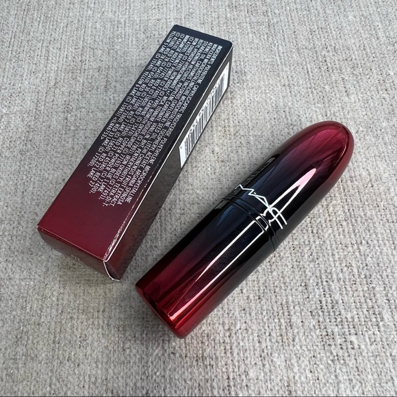🔥3 for $35🔥 MAC Love Me Lipstick - Picture 6 of 6